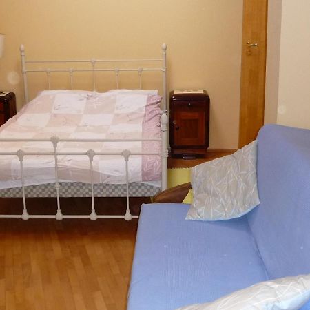 Apartament Na Kazimierzu Lägenhet Krasków Exteriör bild